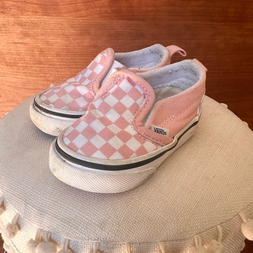 Toddler Pink Checkered Vans PLAY condition size 4C